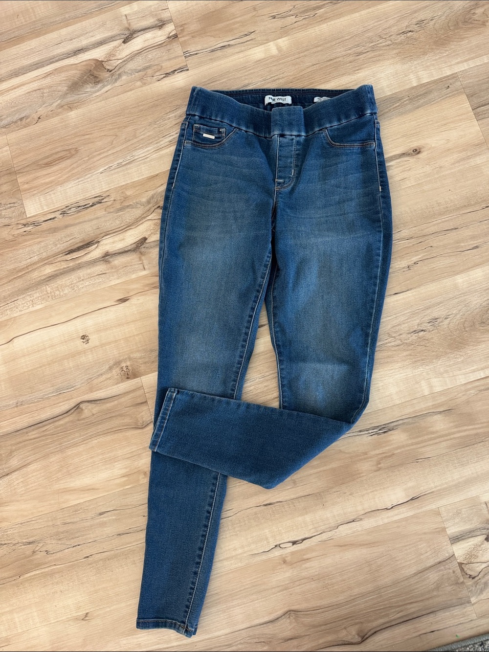 Nine West Medium Blue Stretch Jeggings